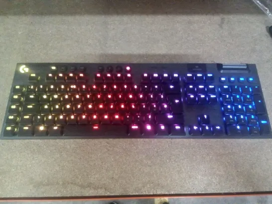 LOGITECH G915 LIGHTSPEED WIRELESS RGB MECHANICAL GAMING KEYBOARD