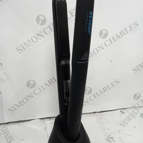 REVAMP PROGLOSS LIBERATE CORDLESS CERAMIC HAIR STRAIGHTENER