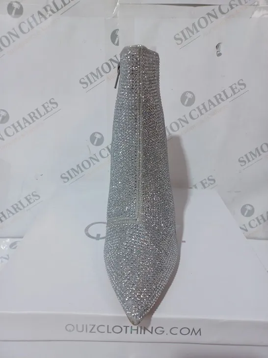 QUIZ SILVER SPARKLY HEELED SHOES - SIZE 4