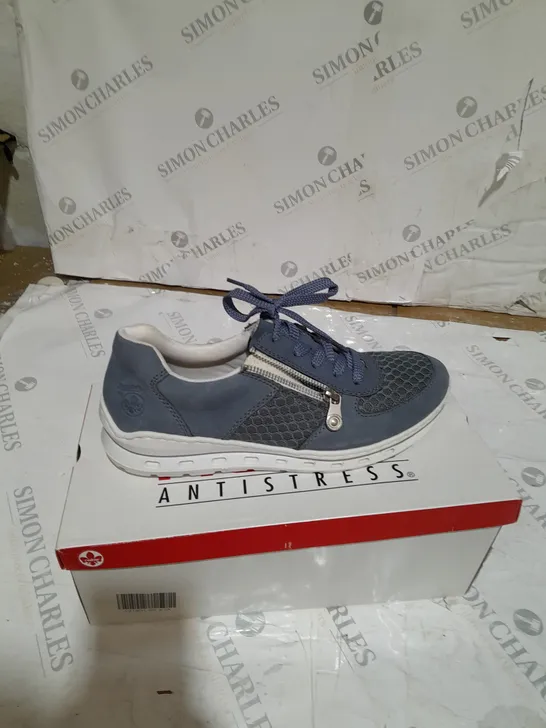 BOXED MEMOSOFT SNEAKERS BY RIEKER BLUE SIZE 8.5