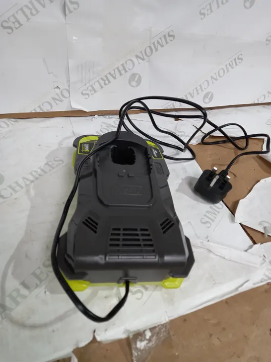 RYOBI-ONE+ 18V SUPER FAST CHARGER