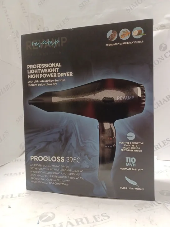 REVAMP PROGLOSS AIRSTYLE 6 - IN - 1 AIR STYLE  RRP £79.99