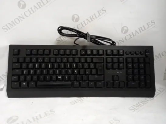 RAZER CYNOSA V2 MEMBRANE GAMING KEYBOARD