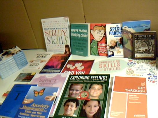 ASSORTMENT OF 25 NON FICTION BOOKS INCLUDING HAPPY PARENT HAPPY CHILD, THE SPECIAL PARENT BOOK (X9) AND THE WELLBEING JOURNAL 