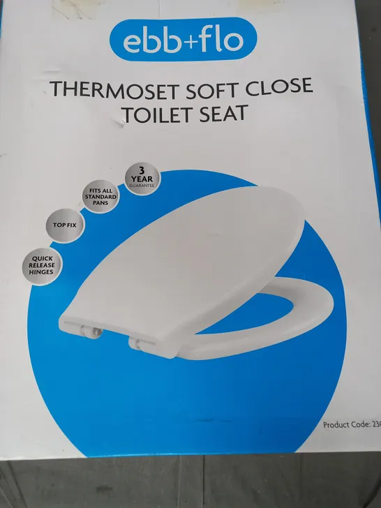 BOXED EBB + FLO THERMOSET SOFT CLOSE TOILET SEAT