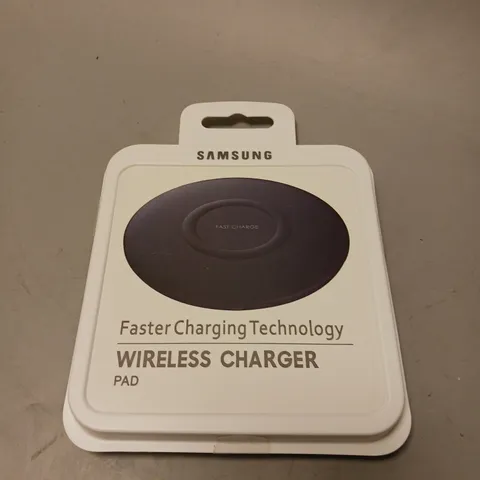 BOXED SEALED SAMSUNG EP-P1100 WIRELESS CHARGING PAD 