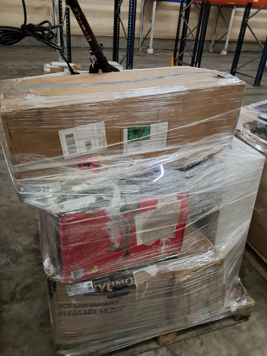 PALLET OF APPROXIMATELY 7 UNPROCESSED RAW RETURN HOUSEHOLD AND ELECTRICAL GOODS TO INCLUDE;