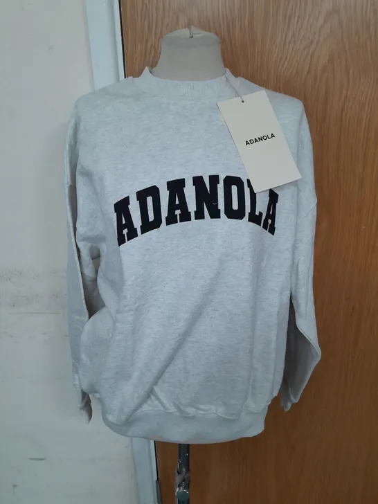 ADANOLA VARSITY OVERSIZED SWEATSHIRT IN LIGHT GREY SIZE XS