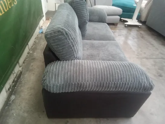 QUALITY DESIGNER 2 SEATER SOFA - GREY CUSHION/BLACK BASE FABRIC 