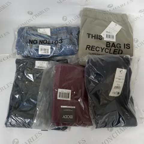APPROXIMATELY 20 ASSORTED COTTON ON CLOTHING ITEMS TO INCLUDE MAXI DENIM SKIRT SIZE 32EU, SEAMLESS FULL LENGTH TIGHT IN BURGUNDY SIZE S, FLEECE LINED FULL LENGTH ONSIE IN OCEANIC NAVY SIZE M