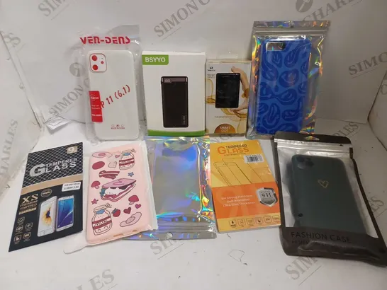 BOX OF APPROX 20 ITEMS INCLUDING ASSORTED PROTECTIVE CASES FOR VARIOUS PHONES AND SCREEN PROTECTORS