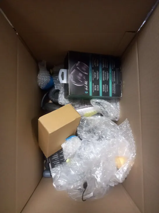 BOX OF APPROX 20 ASSORTEDX FAULTY SKULLCANDY HEADSETS IN VARIOUS STYLES AND COLOURS