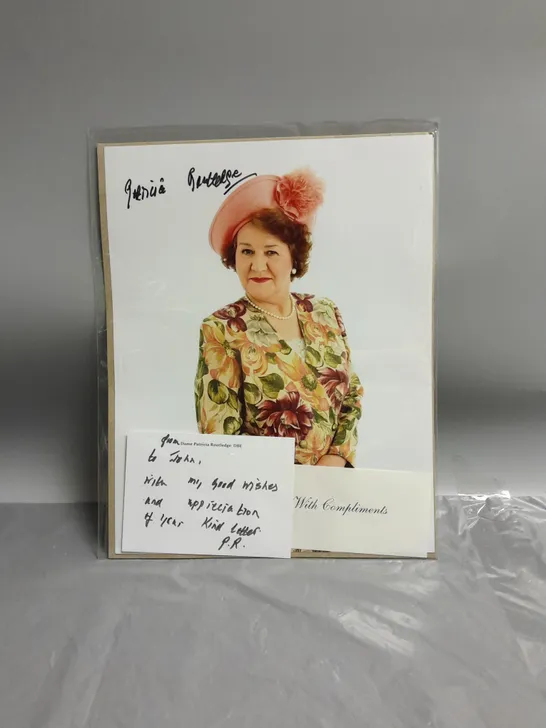 SIGNED DAME PATRICIA ROUTLEDGE PHOTOGRAPH 