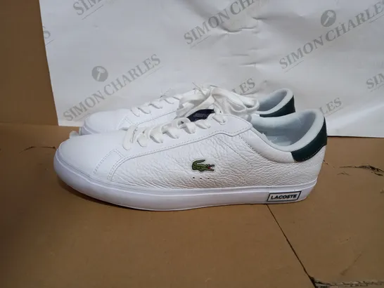 BOXED PAIR OF MENS WHITE LACOSTE TRINERS SIZE 10