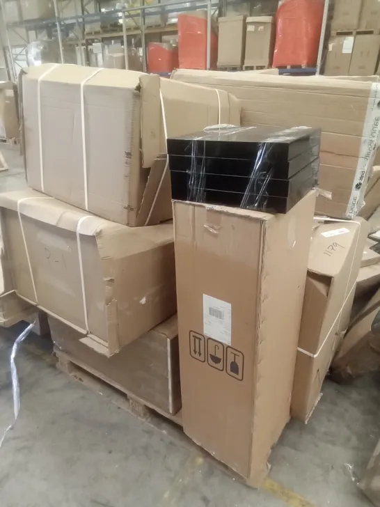 PALLET OF ASSORTED FURNITURE PARTS 