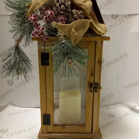 LUMINEO WOODEN LANTERN