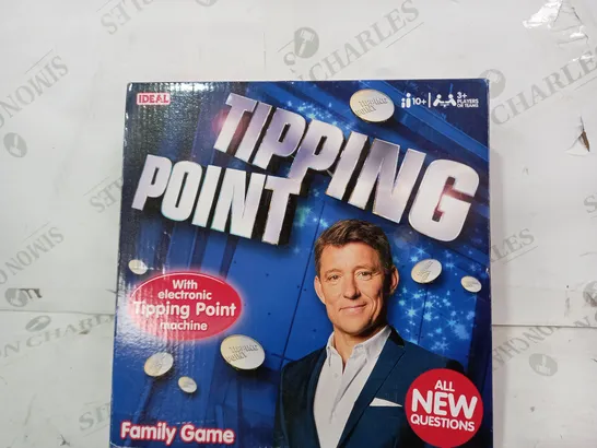 BOXED TIPPING POINT FAMILY GAME