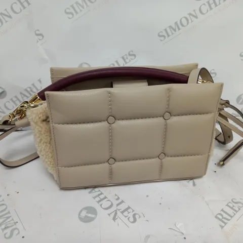 BOXED CRÈME LEATHER SQUARE DESIGN HAND BAG 