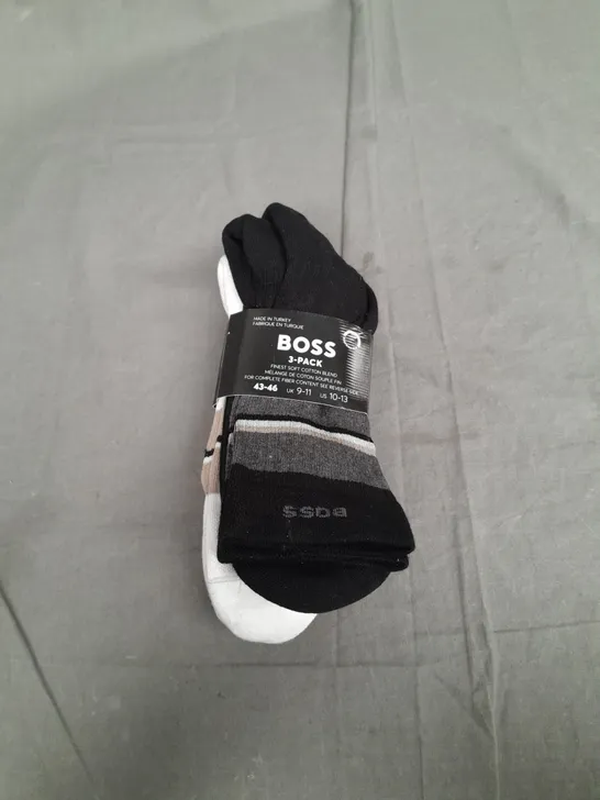 BOSS 3 PACK OF SOCKS - UK 9-11