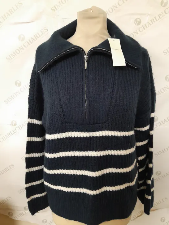 ABERCROMBIE & FITCH HIGH NECK FLEECE IN BLUE & WHITE - SIZE MEDIUM