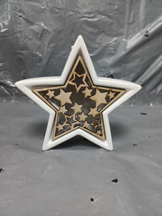 16 CM LIGHT UP CERAMIC STAR CHRISTMAS DECORATION