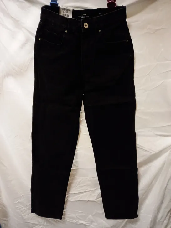 APPROX 18 BRAND NEW COTTON:ON BAGGY STRAIGHT JEAN, MIDNIGHT BLACK, SIZE 6