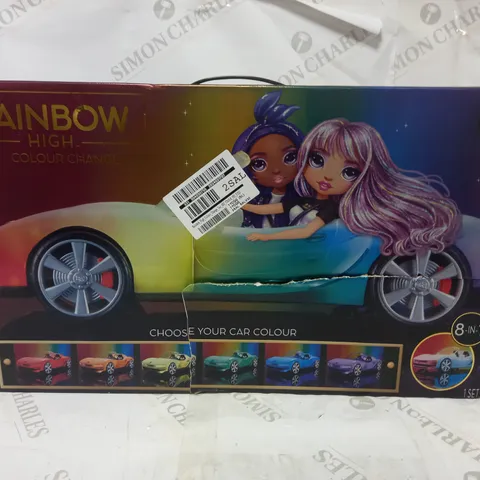 RAINBOW HIGH COLOUR CHANGE CAR