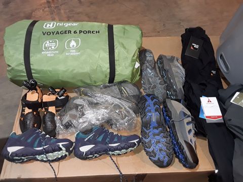 LARGE QUANTITY OF ASSORTED CAMPING ITEMS AND WALKING SHOES/BOOTS TO INCLUDE VOYAGER 6 PORCH, OUTDOOR TOILETS AND VARIOUS PAIRS OF FOOTWEAR