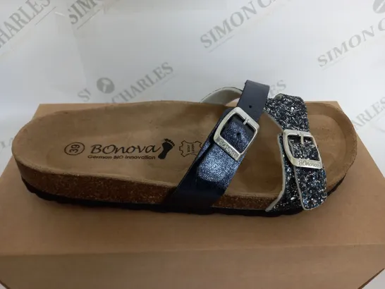 BONOVA SANDLES IN BLUE SIZE 6