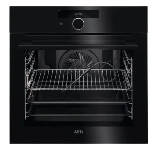 AEG 8000 SERIES INTEGRATED ELECTRIC MULTI FUNCTION OVEN Model BPK948330B RRP £1084