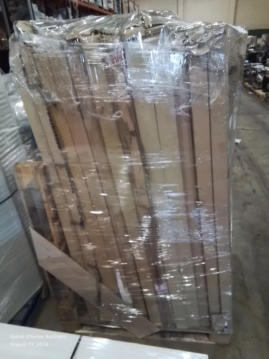 PALLET CONTAINING APPROXIMATELY 16 MIXED BATHSTORE BATHROOM WOODEN BATH PANELS 