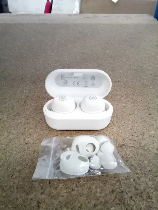 BOXED YAMAHA WIRELESS EARBUDS - WHITE