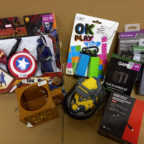 LOT OF 10 ITEMS INCLUDING CHARGING KITS, CABLES, MARVEL FIGURES