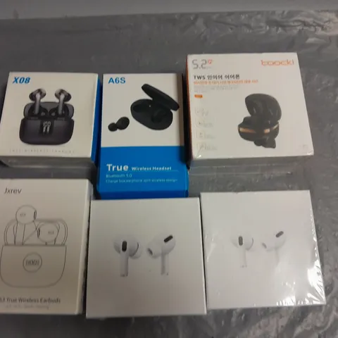 LOT OF 6 ASSORTED BOXED AND SEALED PAIRS OF EARPHONES