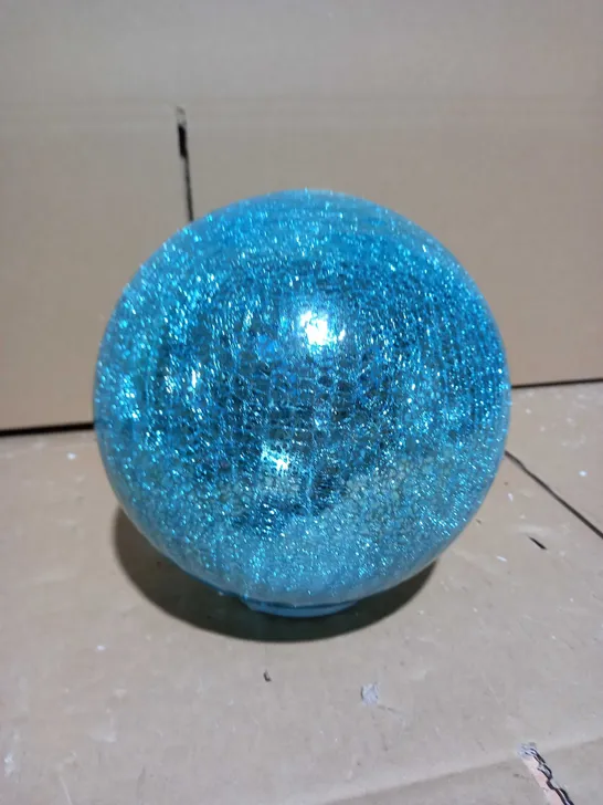 BLUE LIGHT UP SPARKLE BALL 