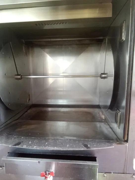 COMMERCIAL BKI SINGLE ROTISSERIE OVEN 