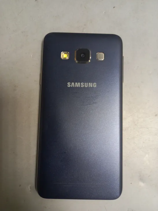 UNBOXED SAMSUNG GALAXY A3 16GB BLACK