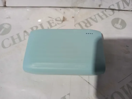 POWERBANK 10000MAH IN LIGHT BLUE