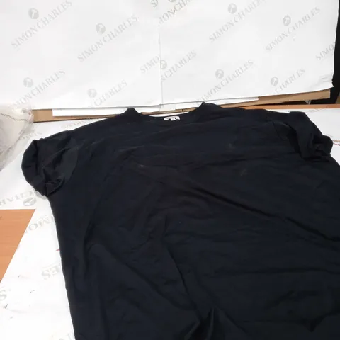 BADGLEY MISCHKA BLACK TOP SIZE XL