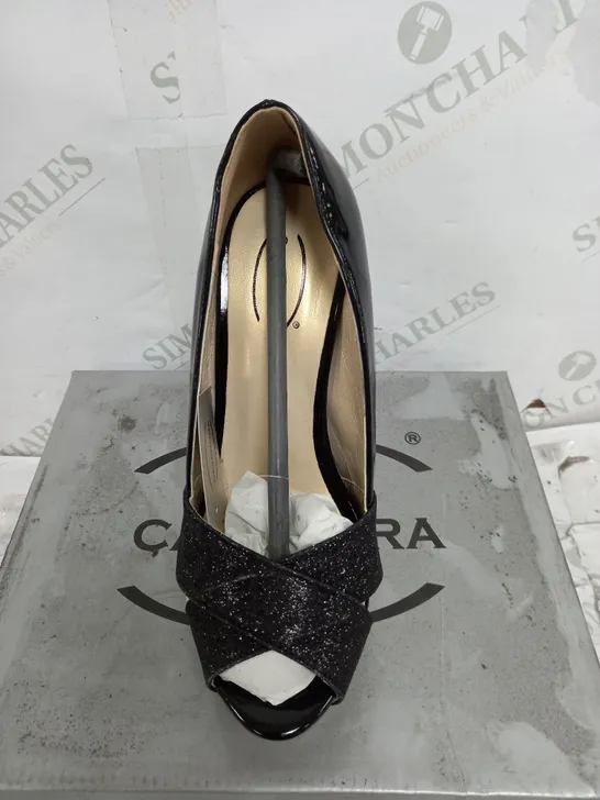 BOXED PAIR OF CASANDRA BLACK OPEN TOED STILLETTO SIZE 3