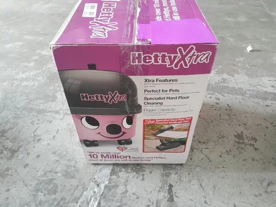 NUMATIC INTERNATIONAL HETTY EXTRA VACCUM CLEANER - PINK