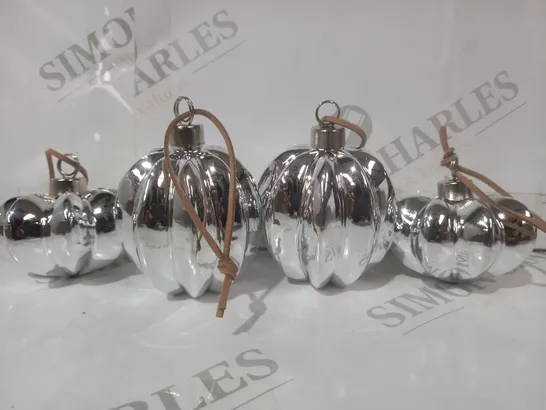 BOXED K BY KELLY HOPPEN SET OF 6 ULTIMATE CHRISTMAS TREE DECORATIONS