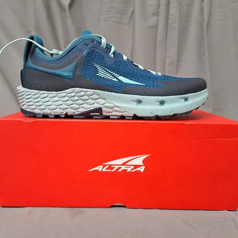 BOXED PAIR OF ALTRA W TIMP 4 SHOES IN TEAL UK SIZE 7.5