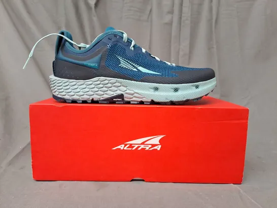 BOXED PAIR OF ALTRA W TIMP 4 SHOES IN TEAL UK SIZE 7.5