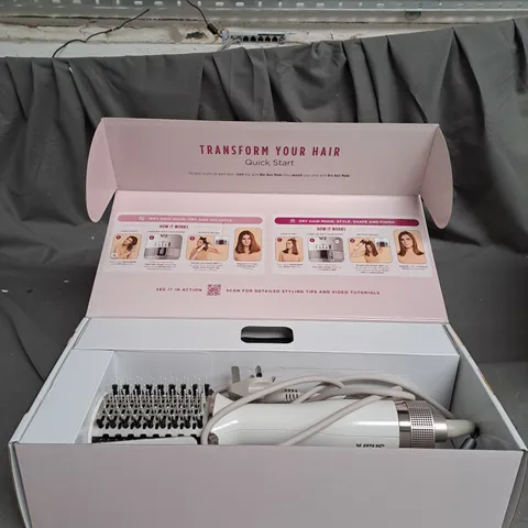 BOXED SHARK SMOOTHSTYLE HOT BRUSH & SMOOTHING COMB