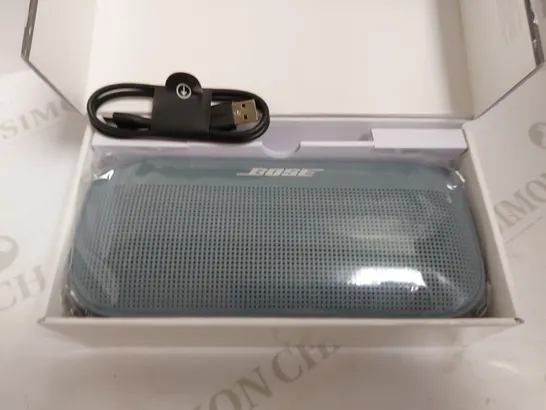 BOXED BOSE SOUNDLINK FLEX PORTABLE BLUETOOTH SPEAKER