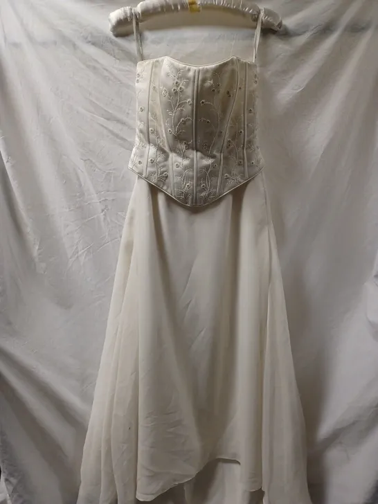 ALFREDO ANGELO WEDDING DRESS, IVORY - SIZE UNKNOWN 