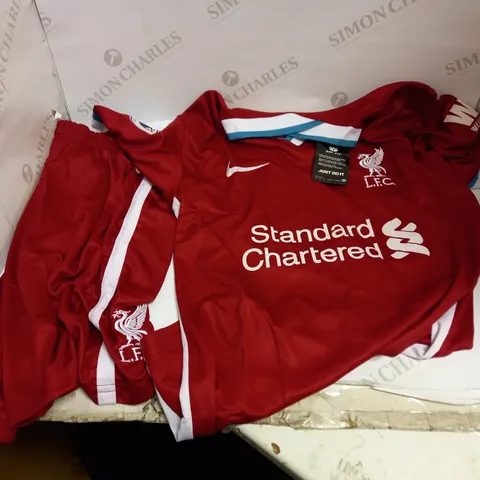 NIKE KIDS LIVERPOOL SHIRT AND SHORTS - UNKNOWN SEASON OR SIZE