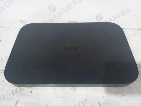 SKY ES340A-D8 1TB Q BOX