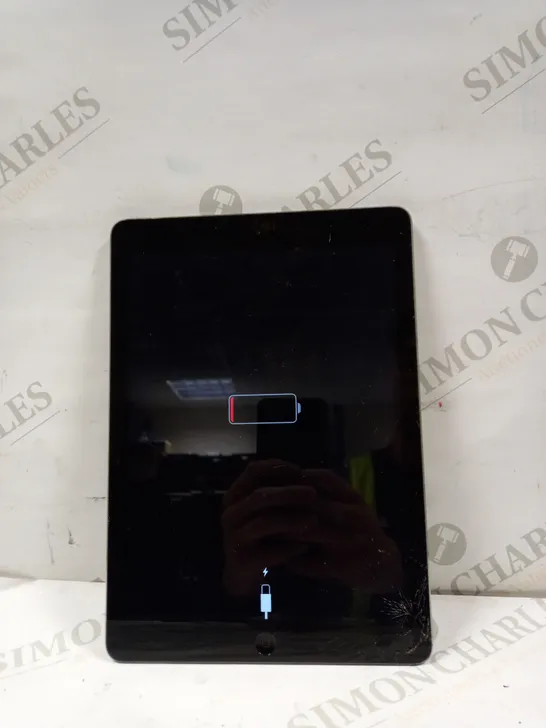 APPLE A1474 IPAD AIR 